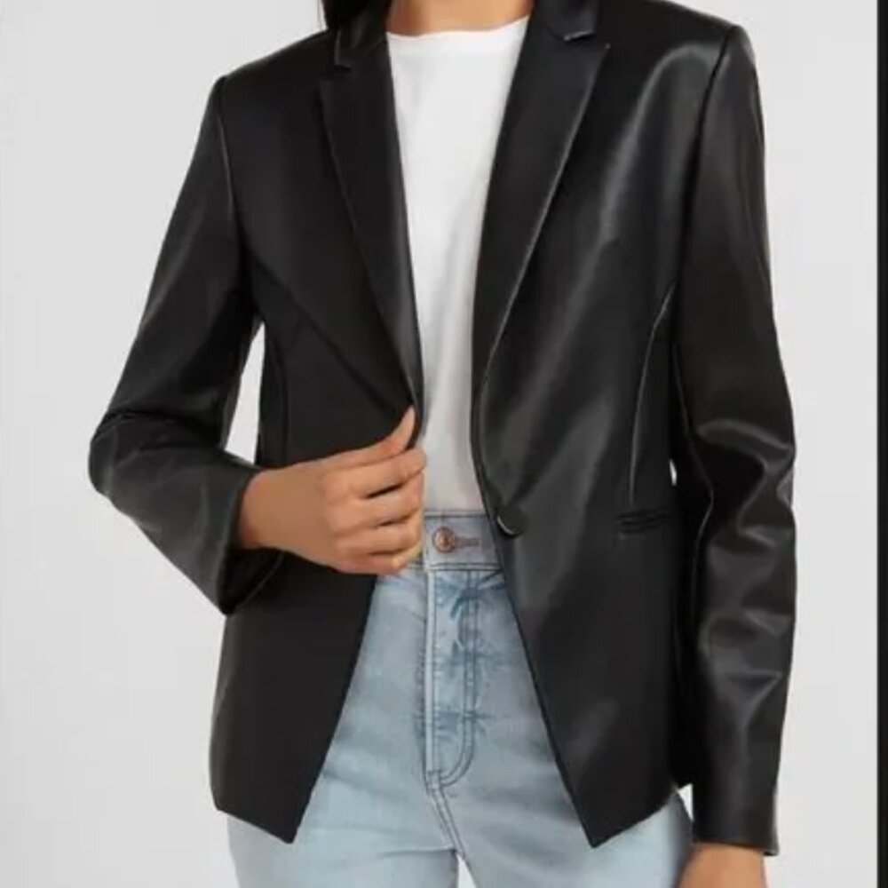 Express BLACK FAUX LEATHER BLAZER size M